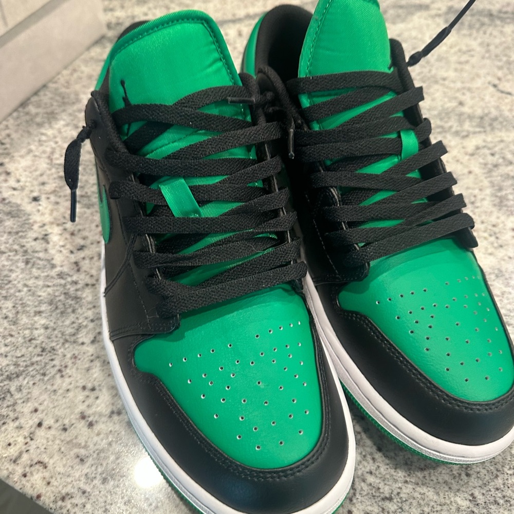 Jordan One Lows